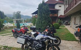 Etno Selo Vrelo